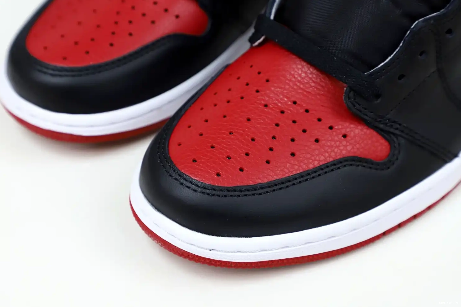OG JORDAN 1 HIGH 'BRED' AIR Kimikick RETRO 0720